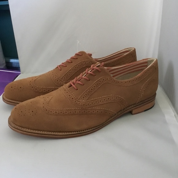 DRESS-UP SHOES FOR MEN. - Picture 2 of 10